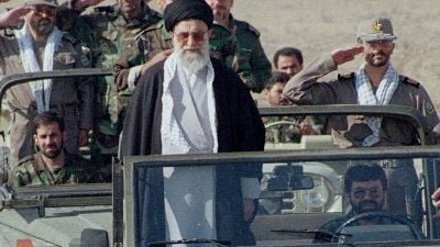 Xameneyinin yeri bəlli oldu: İlk gün öldürüləcəkdi, sağ qalmasının SİRRİ