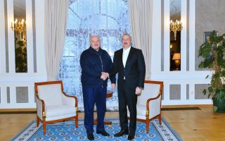 İlham Əliyev və Aleksandr Lukaşenko Sankt-Peterburqda görüşüblər – FOTO