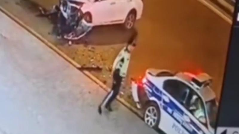 Bakıda yol polisi ölümdən döndü (VİDEO)