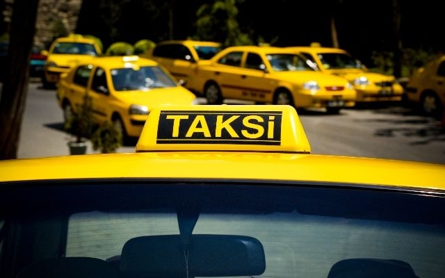 Qiyməti artırılan taksi xidmətinin keyfiyyəti də dəyişdimi? – VİDEO