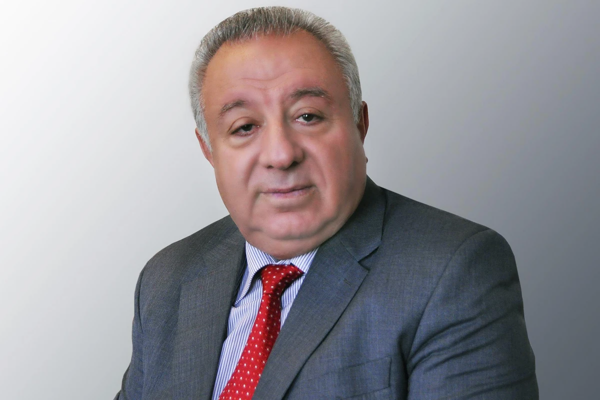 Hüseynbala Mirələmovun qardaşı oğlunun cinayət işinə görə o da axtarışa verildi – FOTO