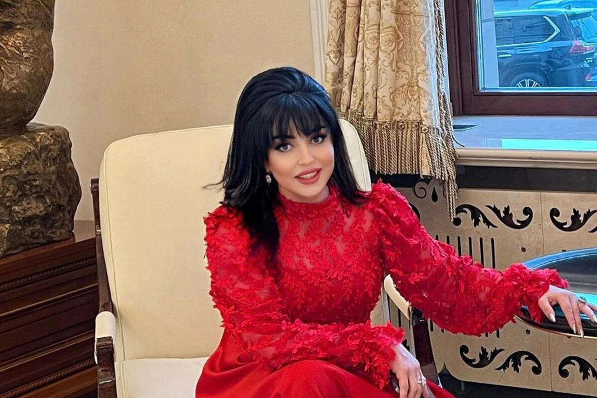 “Bir aşıq var idi, sazı göyə atdığı üçün toydan qovdular”